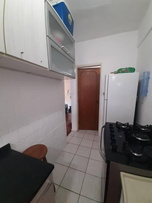Kitnet A 20 Metros Da Praia Прая-Гранди Экстерьер фото